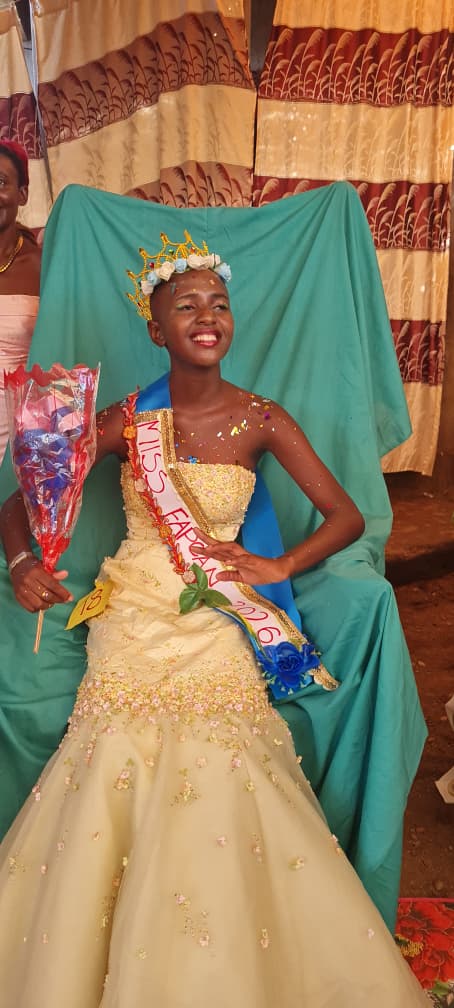 Pageant contestant
